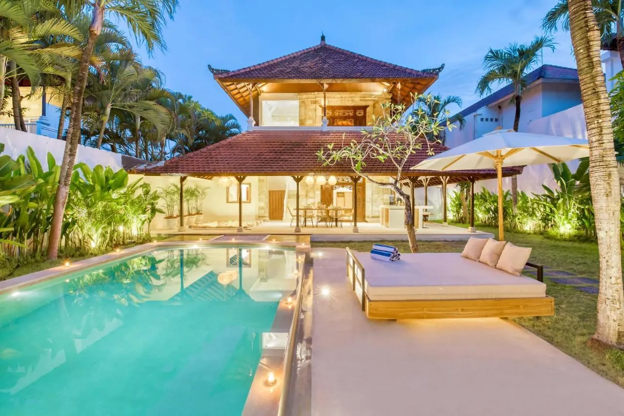 Villa Chandika - 4 Bdr Villa With Private Pool, Walk To The Beach Seminyak  Indonesia